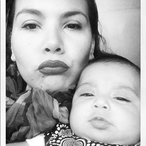 Meet your Posher, Claudia